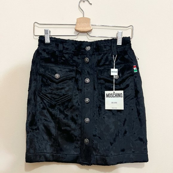 NWT Moschino snap button front black velvet mini skirt, size 42,